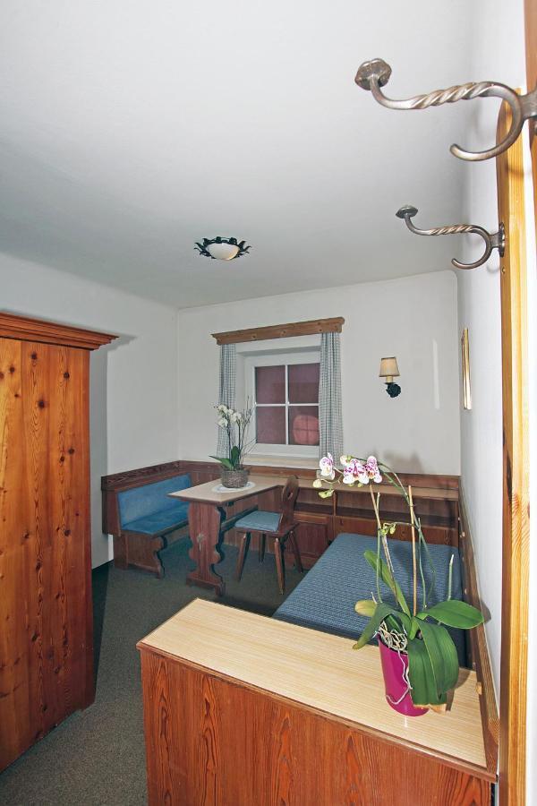 Gasthof Zacherlbraeu Fusch an der Glocknerstraße Exterior foto